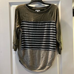 NWT 3/4 sleeve top